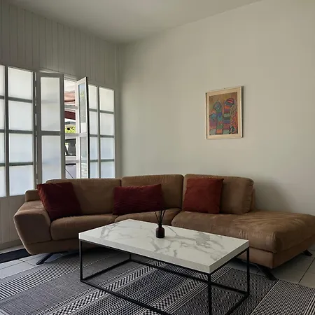 White House With Garden And Bbq In Strovolos Apartman Nicosia