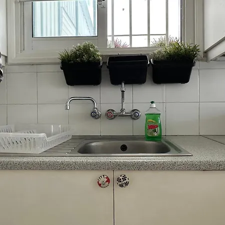 Apartman White House With Garden And Bbq In Strovolos