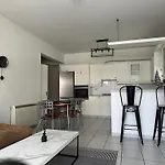 White House With Garden And Bbq In Strovolos * Nicosie